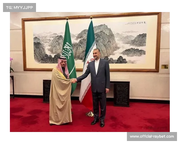 沙特费萨尔亲王与中国大使常华共同见证王者荣耀决赛盛大颁奖仪式 沙特费萨尔亲王与中国大使常华共同见证王者荣耀决赛盛大颁奖仪式