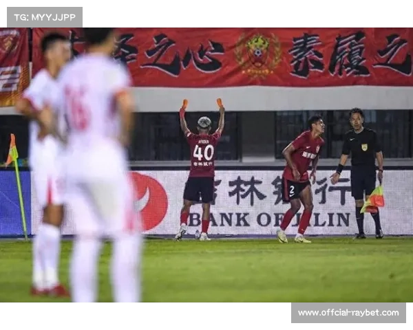 保级生死战武汉三镇主场失利 帕拉西奥斯屡失良机成遗憾